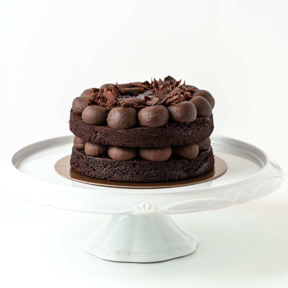 Succulent gâteau truffé au chocolat et aux framboises